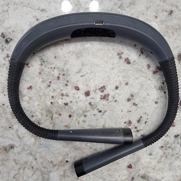 LED neck reading light - Picture 2 of 3